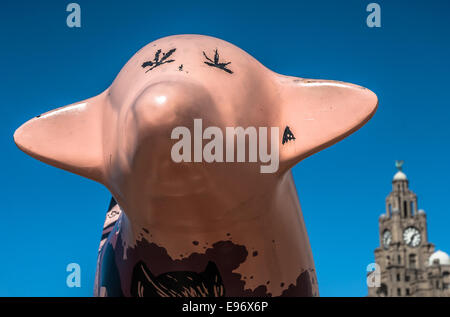 Superlambanana Sculptue auf der Uferpromenade zwischen dem Molenkopf und das Albert Dock. Stockfoto