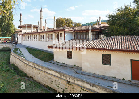 BACHTSCHYSSARAJ, Russland - 1. Oktober 2014: Khan Palast (Hansaray) in Bachtschyssaraj. Der Palast wurde im 16. Jahrhundert erbaut. und wurde Stockfoto