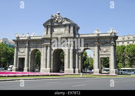 Der Platz Plaza De La Independencia in Madrid, Spanien Stockfoto