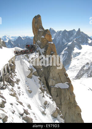 Aiguille du Midi - höchste Seilbahn in Europa Stockfoto