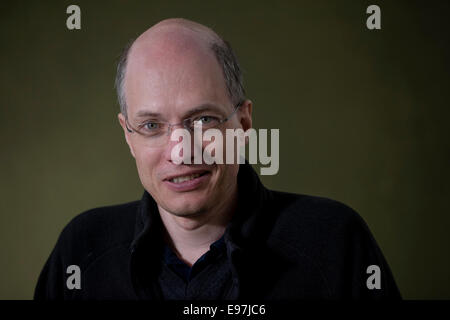 Schweizerisch-britischer Schriftsteller, Philosoph und TV-Moderatorin Alain de Botton, erscheint FRSL beim Edinburgh Book Festival. Stockfoto