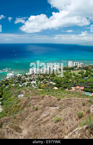 Luftaufnahme von Honolulu und Waikiki Beach von Diamond Head Stockfoto