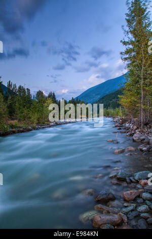 Carpenter Creek fließt in Slocan See, New Denver, Slocan Valley, West Kootenay, Britisch-Kolumbien, Kanada Stockfoto