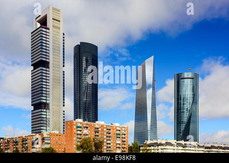 Madrid, Spanien-Financial District-Skyline. Stockfoto