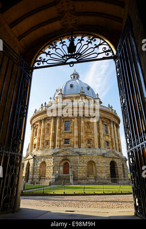 Radcliffe Kamera, Oxford, England, UK. Stockfoto