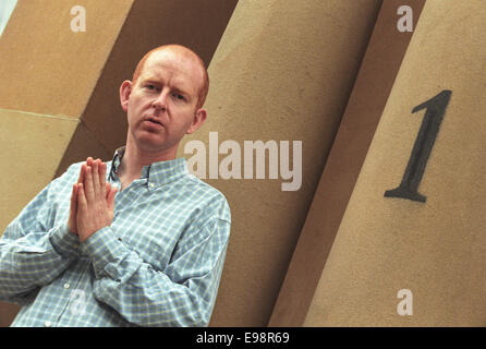 Alan McGee von Creation Records, der Mann, Primal Scream und Oase in Glasgow, Schottland unterzeichnet Stockfoto