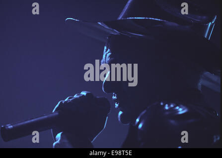 Andy Bell und Vince Clark, der Löschung, Soundcheck und Konzert in Glasgow SECC in Glasgow, Schottland, 1997. Stockfoto