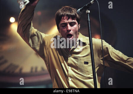 Liam Gallagher und Oase in Aberdeen, Schottland, 1997. Stockfoto