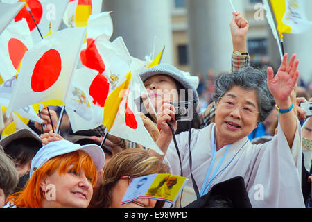 Vatikan-Stadt. 22. Oktober 2014. Papst Francis hält einer Generalaudienz im Vatikan. 22. Oktober 2014. Bildnachweis: Wirklich einfach Star/Alamy Live-Nachrichten Stockfoto