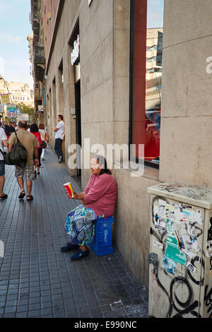 Straße Bettler in Barcelona, Spanien. Stockfoto