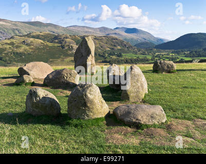 dh Castlerigg Steinen KESWICK SEENPLATTE neolithischen stehenden Steinen mit Blick auf Cumbria-Tal Stockfoto