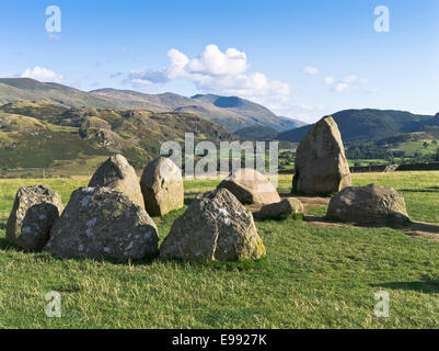 Dh: Castlerigg Steine KESWICK, LAKE DISTRICT neolithischen Standing Stone Website mit Blick auf Cumbria tal Steinzeit sites Grossbritannien Stockfoto