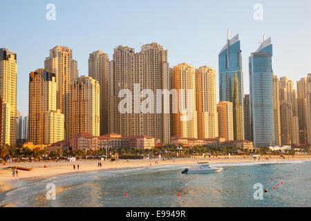 Dubai-Strand - Jumeirah Beach (JBR) - Dubai Marina Stockfoto