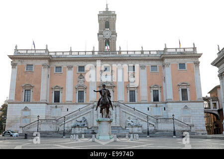 Der Palazzo Senatorio Campidoglio auf dem Kapitol, Sitz der Gemeindeverwaltung von Rom, Italien Stockfoto