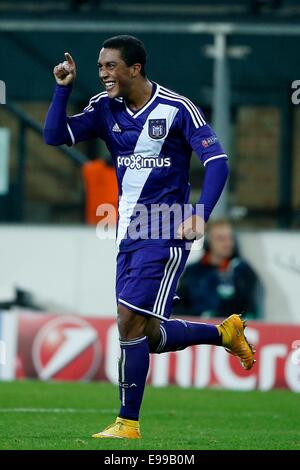 Anderlecht (Belgien). 22. Oktober 2014. UEFA Champions League Fußball. Anderlecht gegen Arsenal. Youri Tielemans der RSC Anderlecht Credit: Action Plus Sport/Alamy Live News Stockfoto