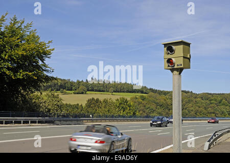 Radarkontrolle, Olpe, Deutschland Stockfoto