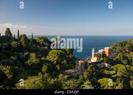 Chiesa di San Giorgio Kirche, Portofino, Provinz Genua, Ligurien, Italien Stockfoto