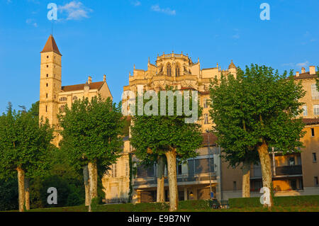 Auch Sankt Marien Dom, Armagnac Turm, Departement Gers, Frankreich, Europa, Stockfoto