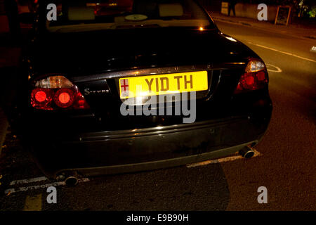 London, UK. 23. Oktober 2014. Eine personalisierte Auto Lizenz YID TH Platte angenommenen Tottenham Hotspur Unterstützer unter Bezugnahme auf die Verwendung von YID einen Slang jüdischer Herkunft Credit: Amer Ghazzal/Alamy Live-Nachrichten Stockfoto