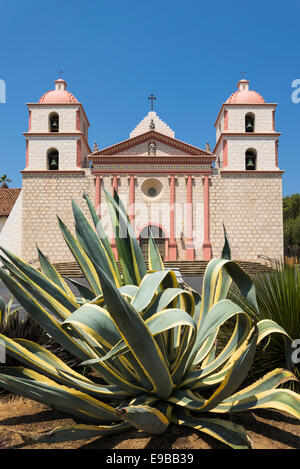 Alte Mission Santa Barbara; Santa Barbara, Kalifornien. Stockfoto