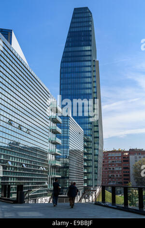 Der Diamant-Turm in Mailand Porta Nuova Wohnquartier in der Nähe von den Bahnhöfen Centrale und Garibaldi Stockfoto