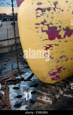 China, Shekou, Bulk 31 März bis 6. April 2008 Carrier Venture Geist im Dock für die ersten 5-Jahres-Service. Stockfoto