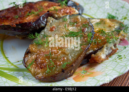 Kreuzung di Melanzane - italienische Vorspeise mit Auberginen Stockfoto