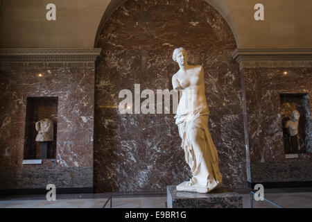 Aphrodite von Milos, besser bekannt als die Venus von Milo, ist eine antike griechische, Statue, untergebracht in, Louvre Museum, Paris. Frankreich, Französisch, Europa, Europäischen, Stockfoto