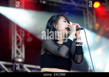 BARCELONA - 29 Mai: Dum Dum Girls (US-amerikanische Rock-Band aus Los Angeles) in Konzert im Heineken Primavera Sound Festival 2014. Stockfoto