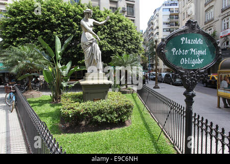 Plazoleta' Pedro Miguel Obligado'. Recoleta, Buenos Aires, Argentinien. Stockfoto