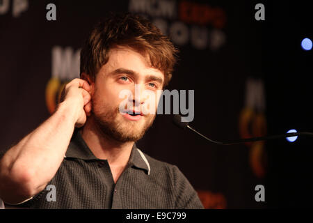 London, UK. 24. Oktober 2014. Daniel Radcliffe besucht das MCM London Comic Con Übereinkommen zur Förderung seiner neuen Film-Hörner im Excel Centre London 24.10.2014 Credit: Theodore Liasi/Alamy Live-Nachrichten Stockfoto