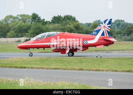 Hawker Siddeley Hawk T1A Advanced Jet-Trainer der britischen Royal Air Force Aerobatic Anzeige Mannschaft, den roten Pfeilen Stockfoto