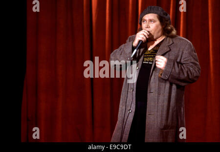 Sam Kinison Durchführung im Roxy am Sunset Strip in 1987 Stockfoto