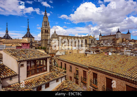 Toledo, Spanien Stadt Skyline mit der Kathedrale und dem Alcazar. Stockfoto