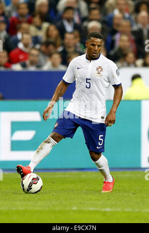 Das Stade de France, Saint Denis, Frankreich. 11. Oktober 2014. Eliseu (POR), 11. Oktober 2014 - Fußball: internationale Freundschaftsspiele match zwischen Frankreich 2-1 Portugal im Stade de France, Saint-Denis, Frankreich. © Mutsu Kawamori/AFLO/Alamy Live-Nachrichten Stockfoto