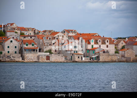 Sepurine, Insel Prvic, ein altes Dorf von Bauern und Fischern an der Adriaküste in Kroatien Stockfoto