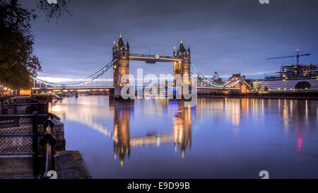 HDR-Bild der Tower bridge Stockfoto