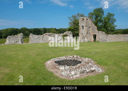 Das innere Gericht im Baconsthorpe Schloss, Norfolk, England. Stockfoto