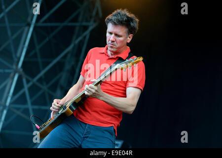 BARCELONA - 30 Mai: Superchunk (amerikanische Indie-Rock-Band aus Chapel Hill) Leistung bei Heineken Primavera Sound 2014. Stockfoto