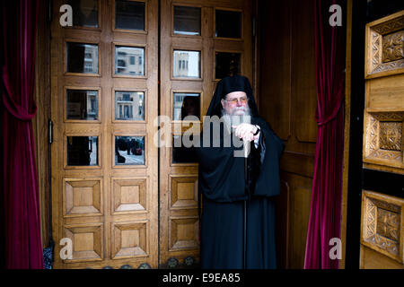 Thessaloniki, Griechenland. 26. Oktober 2014. Verherrlichung Zeremonie in der Kirche Saint Demetrius der Patron Saint of Thessaloniki, Griechenland am 26. Oktober 2014. Bildnachweis: Konstantinos Tsakalidis/Alamy Live-Nachrichten Stockfoto