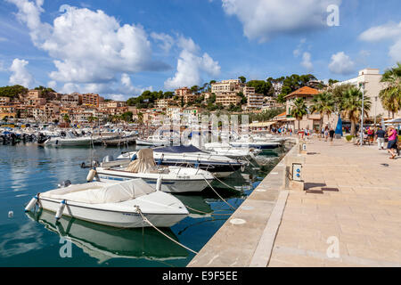 Der Hafen von Port de Soller, Mallorca - Spanien Stockfoto