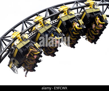 Das Smiler Achterbahnfahrt im Alton Towers Themenpark in der Nähe von Cheadle Staffordshire England Vereinigtes Königreich UK Stockfoto