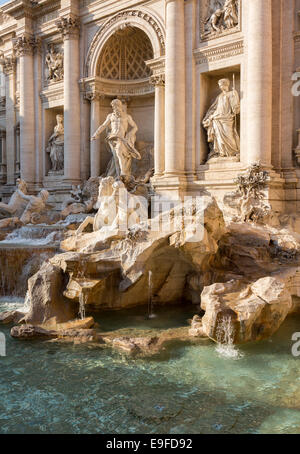 Trevi Brunnen Details in Rom Italien Stockfoto