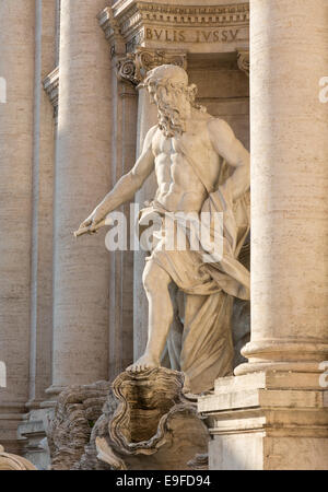 Trevi Brunnen Details in Rom Italien Stockfoto