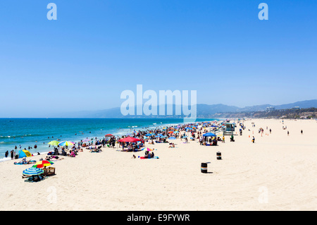 Der Strand von Santa Monica angesehen vom Pier, Los Angeles, Kalifornien, USA Stockfoto