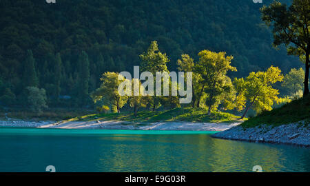 Berg See Lago di Tenno Stockfoto