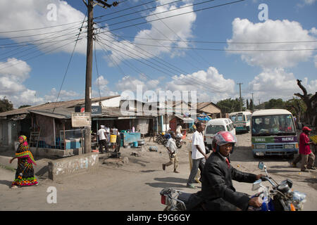 Städtischen Slums von Dar es Salaam in Tansania Stockfotografie - Alamy