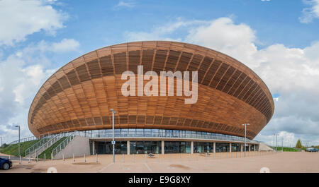 Außenansicht des Lee Valley Velodrome, Stratford, East London von Hopkins Architects: Phillip Roberts Stockfoto