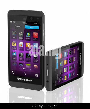BlackBerry Z10, die auch das Telefon ist ein modernes Betriebssystem mit einer brandneuen Geste Stockfoto