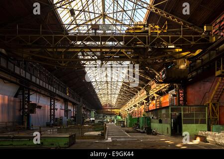 Verlassenen industriellen Interieur Stockfoto